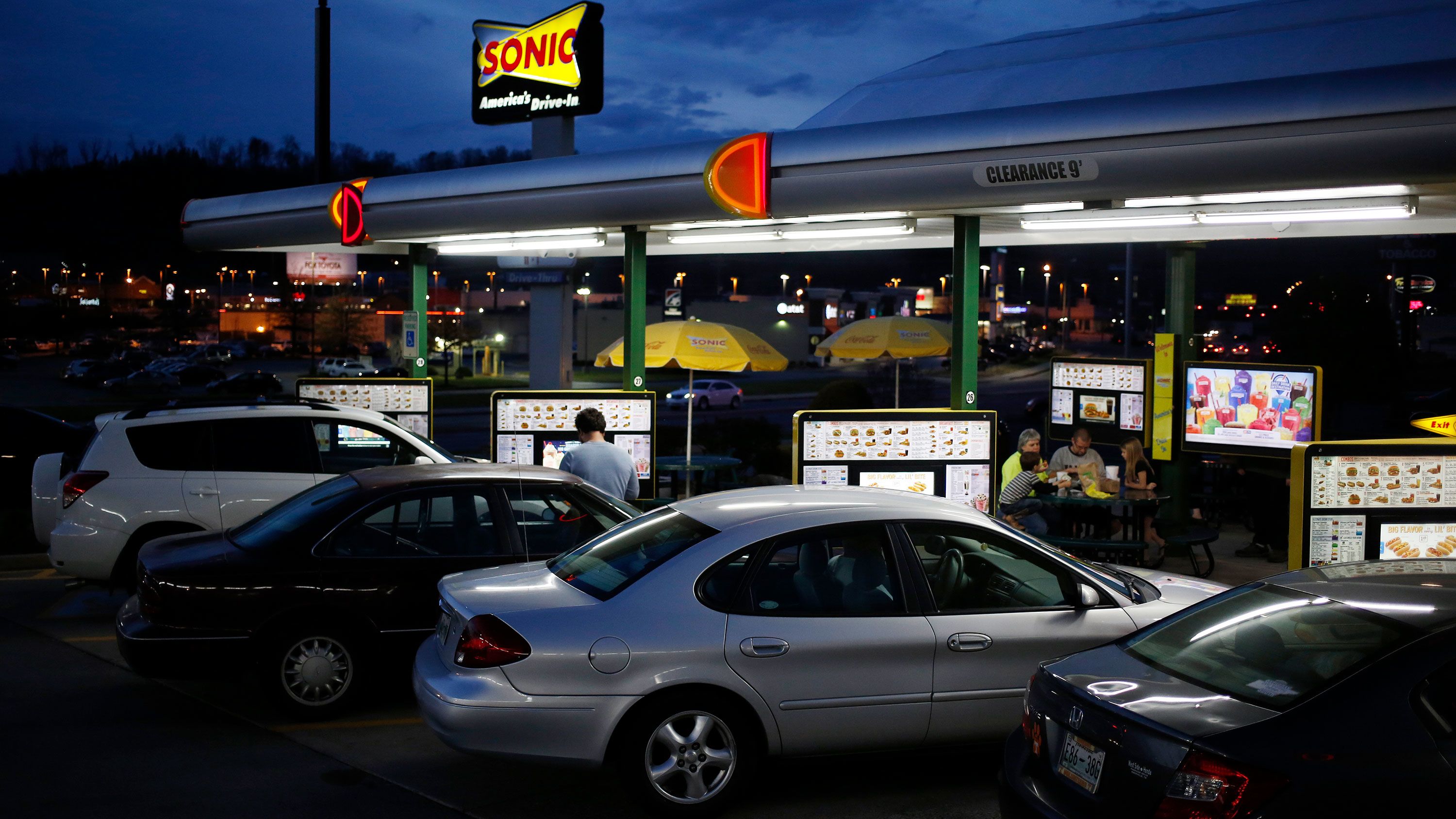 Sonic Drive-In, Sonic Drive-In Store Near Me and Sonic Drive-In