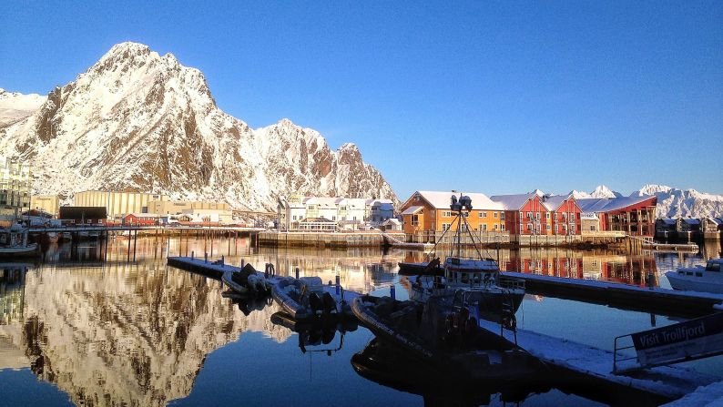 <strong>Svolvær harbor: </strong>This attractive inlet is the islands' biggest town, offering full-service hotels and traditional wooden cabins and fisherman's huts. 