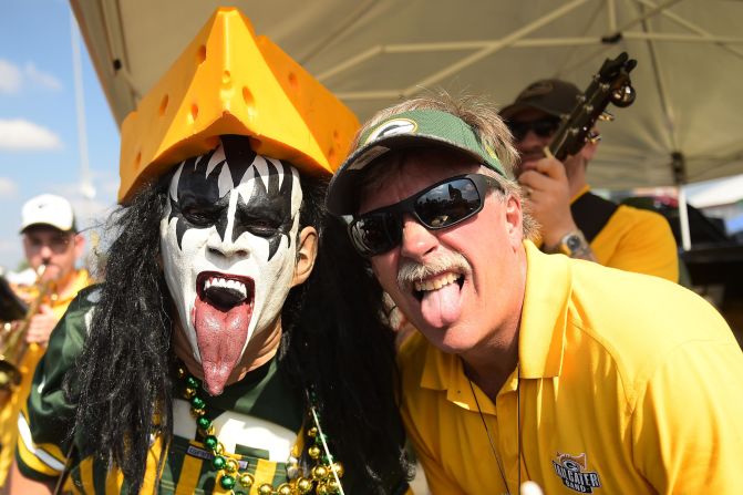 Fans of the Green Bay Packers tailgate prior to a game against the Cincinnati Bengals at Lambeau Field on September 24, 2017 in Green Bay, Wisconsin.