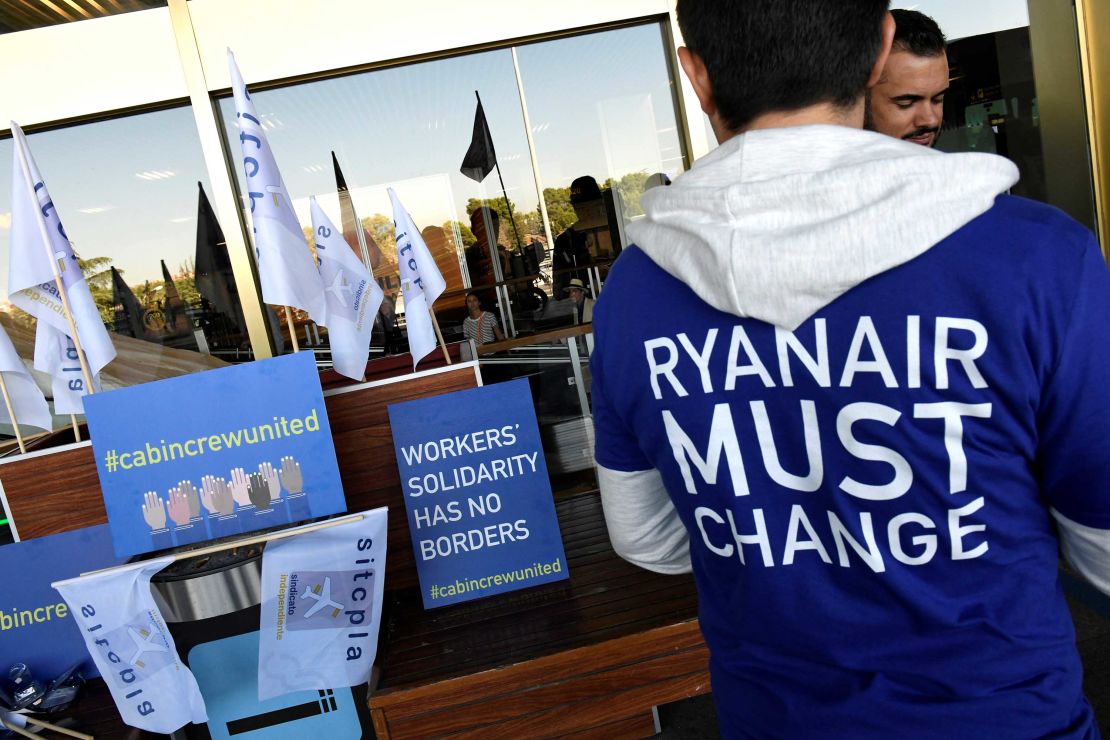 Ryanair cabin crew members protest in Madrid.