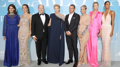 Prince Albert II and Princess Charlene of Monaco pose with models, singer Katy Perry and Orlando Bloom, winner of the 2017 gala's environmental award.