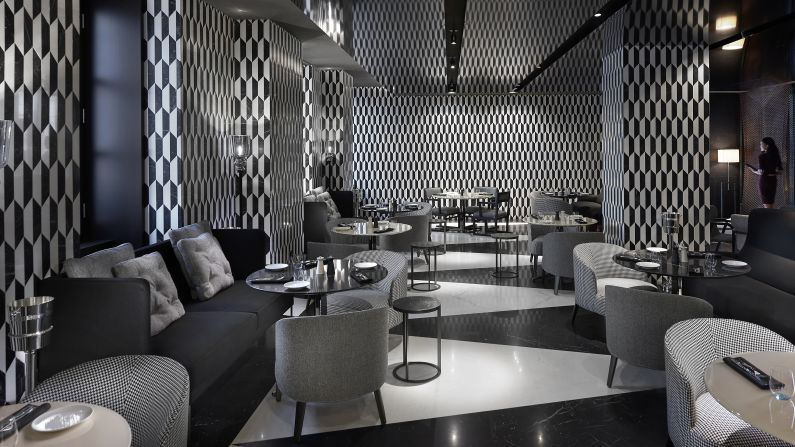 <strong>Mandarin Oriental (Milan): </strong>The black and white marble mosaics of the bar at the Mandarin Oriental Milan are among the highlights of this chic urban hotel housed in four 18th-century palazzos.