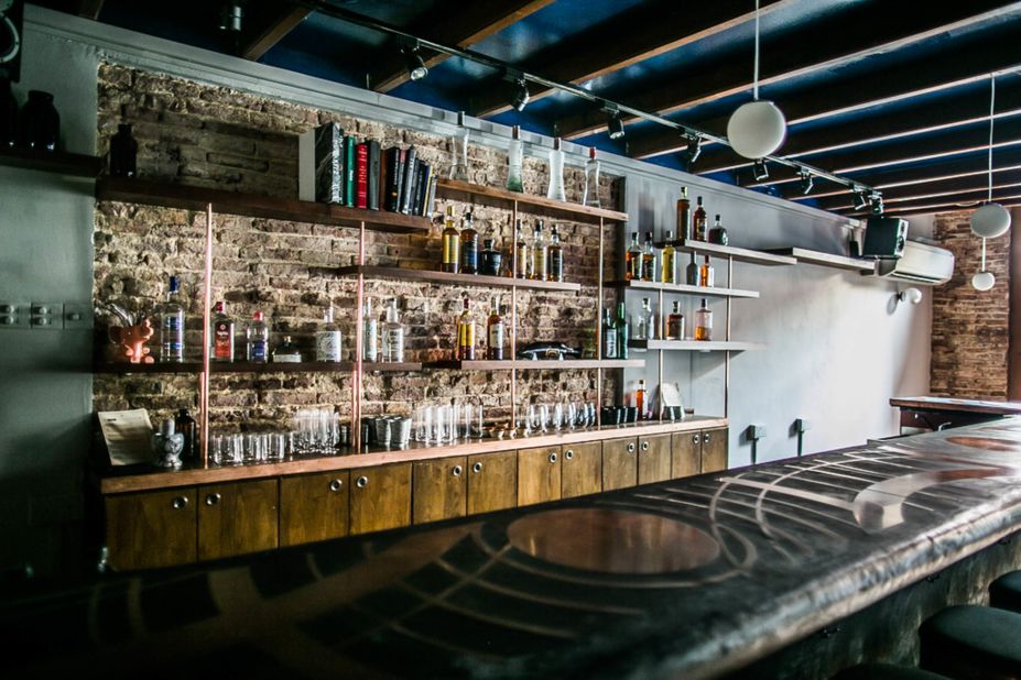 Gold Diggers Bar 2019 Indie Award - Best Hotel Bar - Picture of