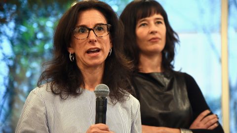 Jodi Kantor (L) and Megan Twohey