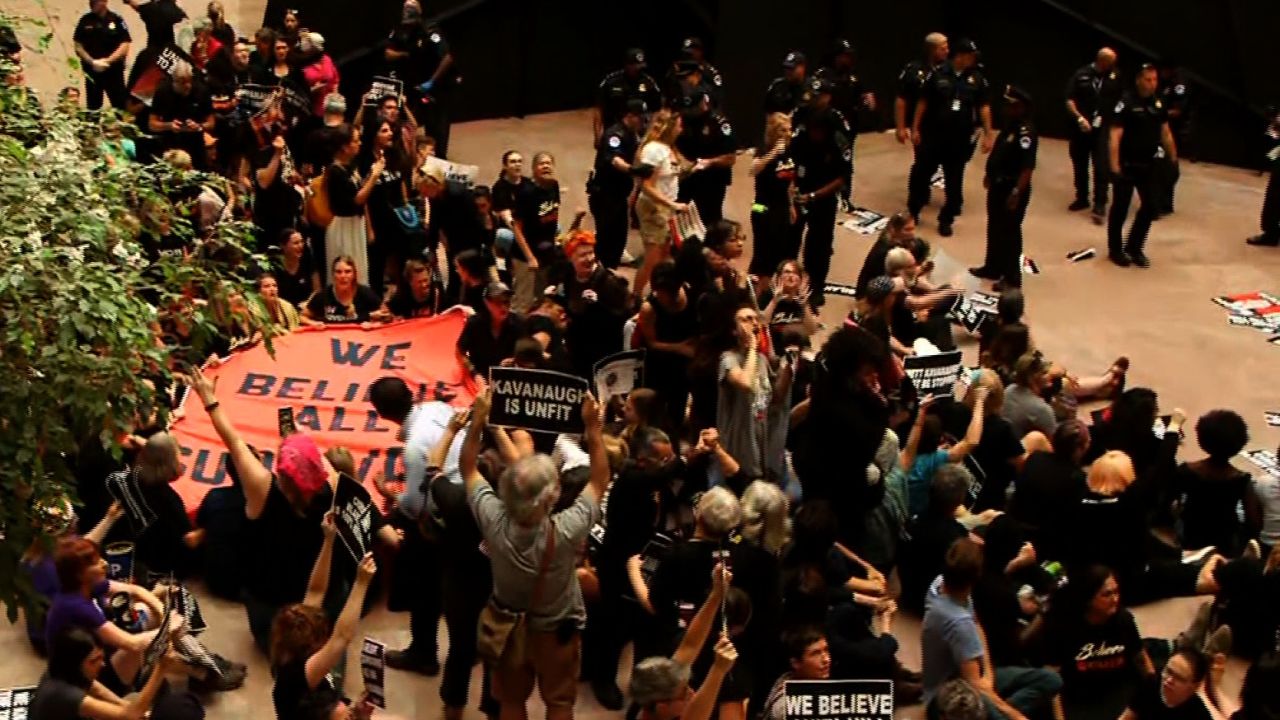 Hundreds Of Arrests Made As Anti Kavanaugh Protestors Pack Capitol Hill Cnn Politics 