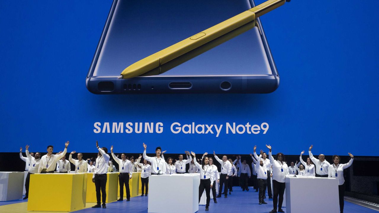 Analysts expect Samsung to report disappointing smartphone sales despite the release of its new Galaxy Note 9.