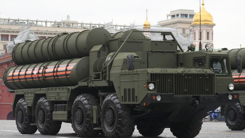 An S-400 Triumf surface-to-air missile system seen in Moscow's Red Square during a dress rehearsal of the upcoming 9 May military parade marking the 73rd anniversary of the victory in the Great Patriotic War, the Eastern Front of World War II. Sergei Savostyanov/TASS (Photo by Sergei Savostyanov\TASS via Getty Images)