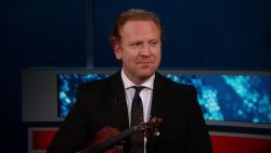 intv Amanpour Daniel Hope Violin Classical Music_00000000.jpg