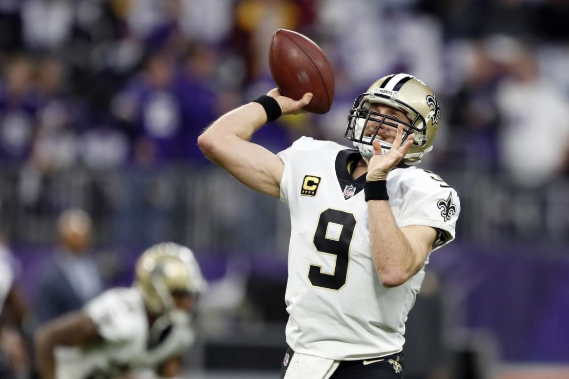 Drew Brees surpassed Peyton Manning to become the NFL's career passing yardage leader on Monday. 