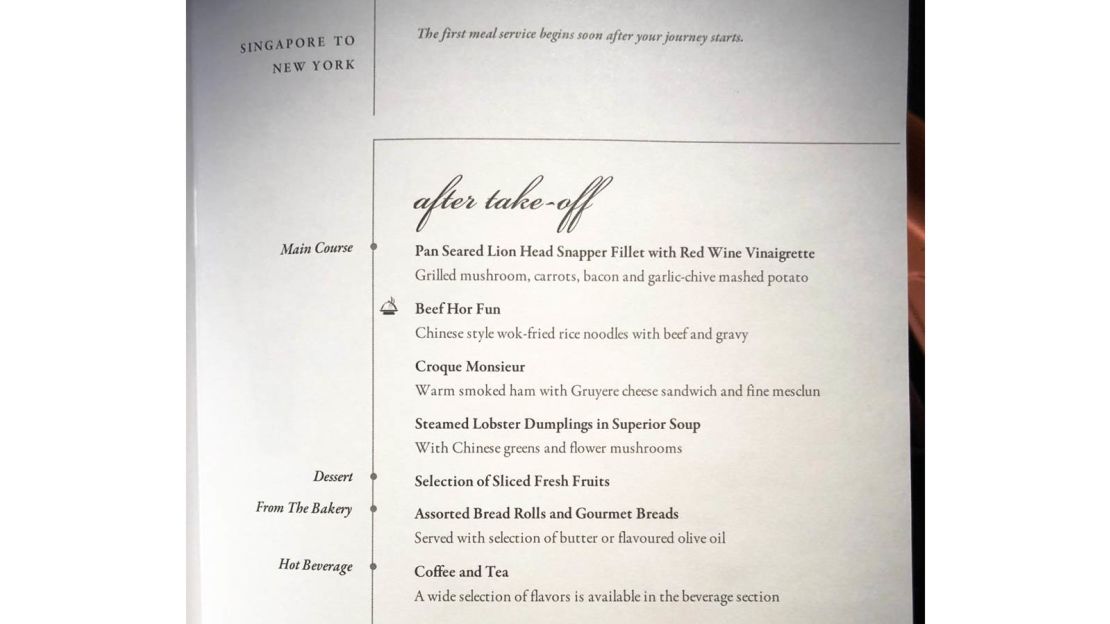 Singapore Airlines FLight SQ22's business class dinner menu.