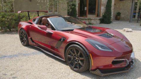 The Genovation GXE is an electric-powered Corvette made by a company based in Rockville, Maryland.