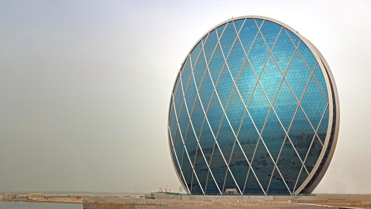 <strong>Aldar Building -- Abu Dhabi mainland: </strong>Aldar Headquarters is the world's first circular skyscraper and it's one of Abu Dhabi's most striking architectural marvels.
