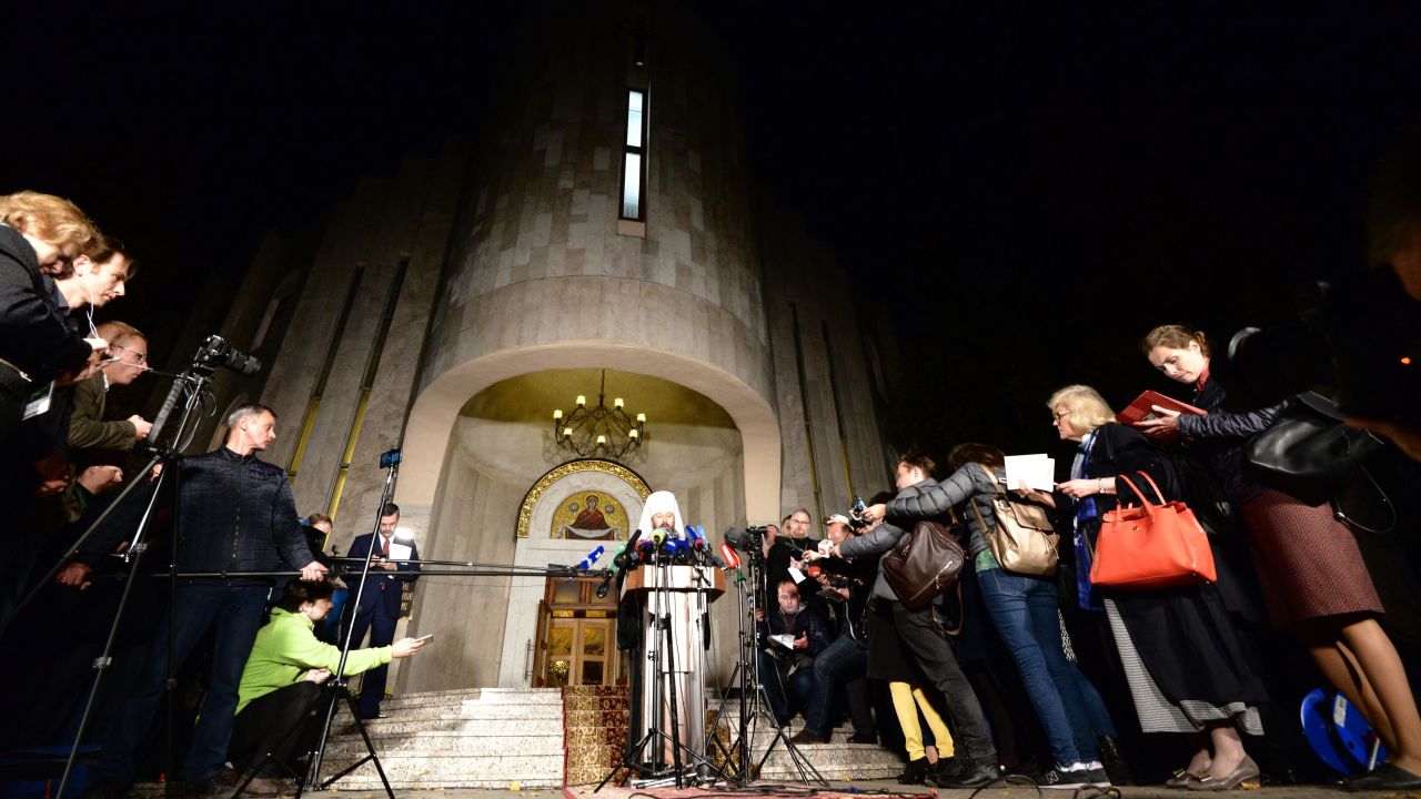 Bishop Hilarion, the figure in charge of the Russian Orthodox Church's diplomacy announces that the Moscow Patriarchate is breaking ties with the Constantinople Patriarchate.