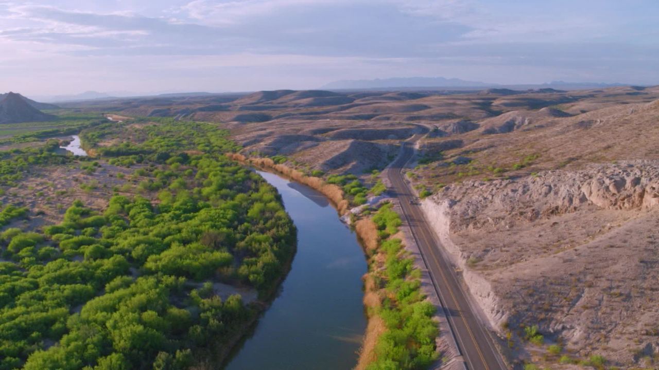 parts unknown bourdain texas sidekick_00004322.jpg