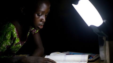 20181018-africa-affordable-electricity