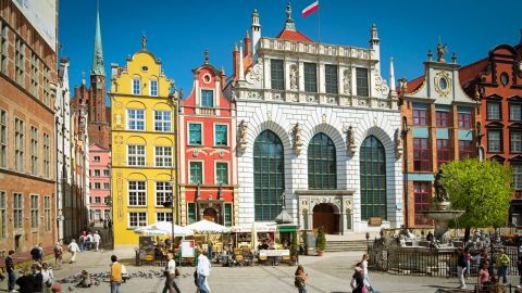 Endless rows of colorful houses are a highlight of Gdansk's old town
