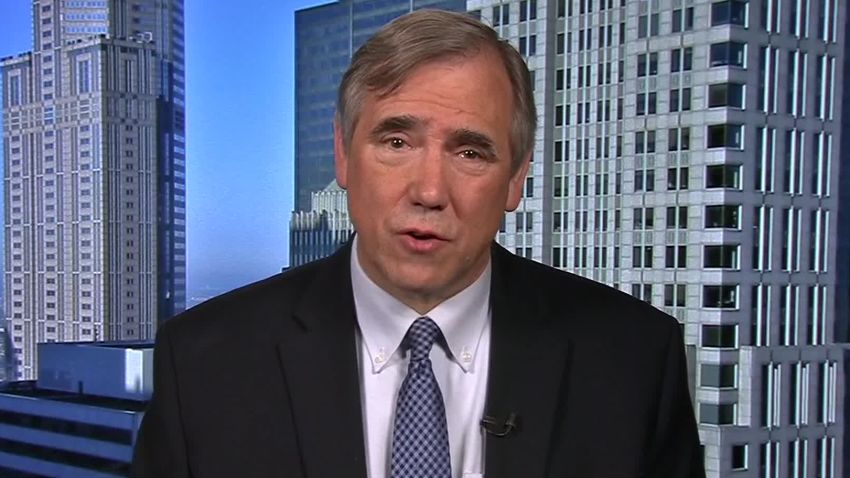 sen jeff merkley trump frightening people 2