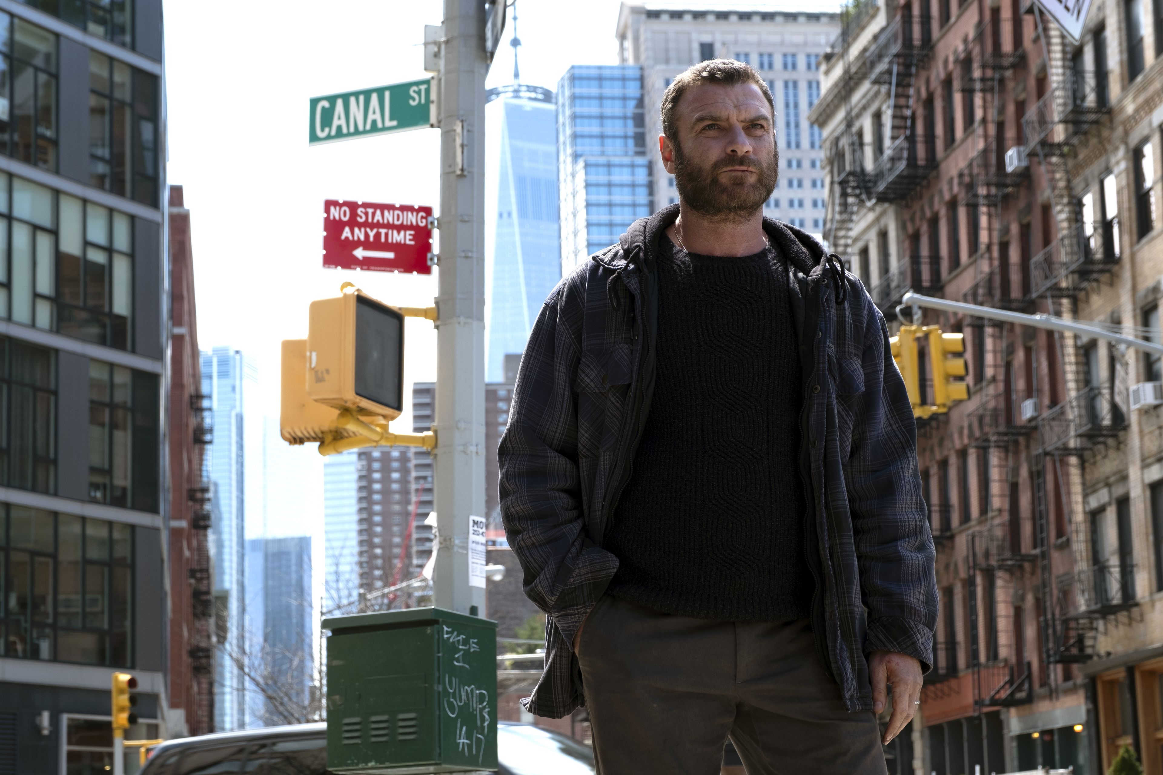 Underinddel jøde rolige 'Ray Donovan' season 6 preview: Showtime drama brings 'fixer' baggage in  swing to New York | CNN