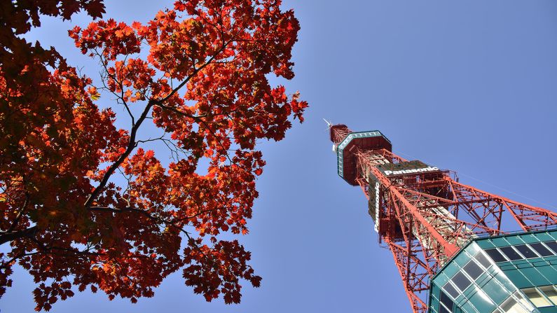 <strong>Odori Park and Sapporo TV Tower: </strong>The city's most visible landmark also sits on the eastern side of Odori, the 147-meter Sapporo TV Tower that dates back to 1957.