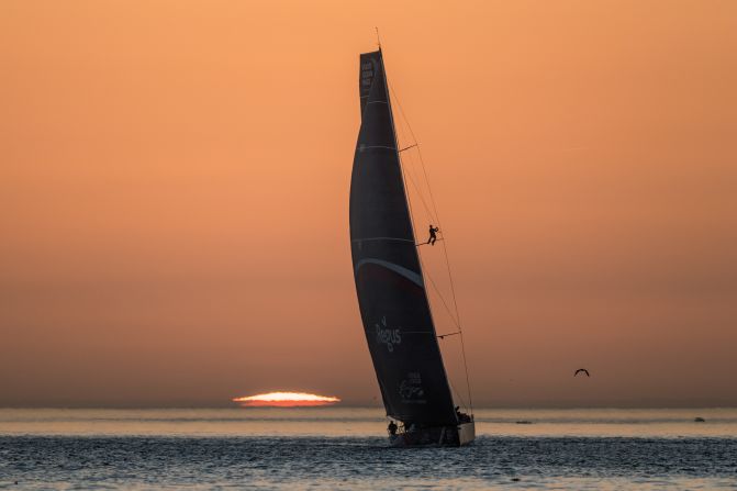 Portuguese photographer Ricardo Pinto has won the <a href="index.php?page=&url=http%3A%2F%2Fwww.yachtracingimage.com%2F" target="_blank" target="_blank">Mirabaud Yacht Racing Image</a> award for 2018. His picture of the yacht Scallywag was taken during the Volvo Ocean Race.