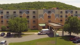 An image taken from their web site shows the exterior of the Wanaque Center. 