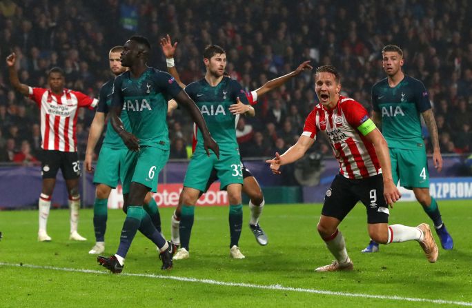 PSV scored a dramatic late goal to draw with Tottenham. Spurs had recovered from a one-goal deficit to lead 2-1 but conceded yet another late equalizer in the Champions League. 
