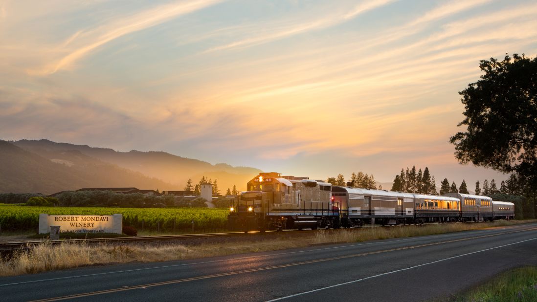 <strong>Napa Valley Wine Train (Napa, California):</strong> Why not take in a scenic train tour while you're enjoying Thanksgiving Day dinner?