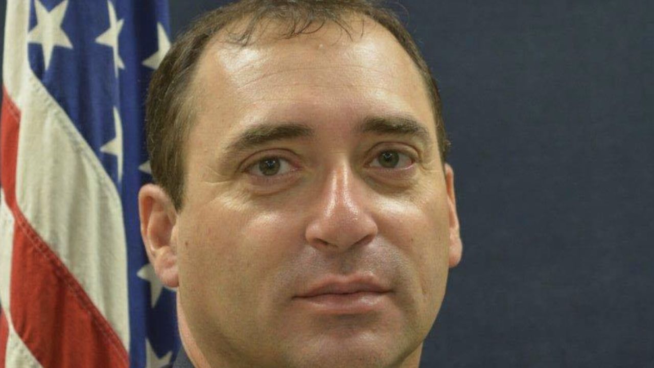 Officer Rob Pitts