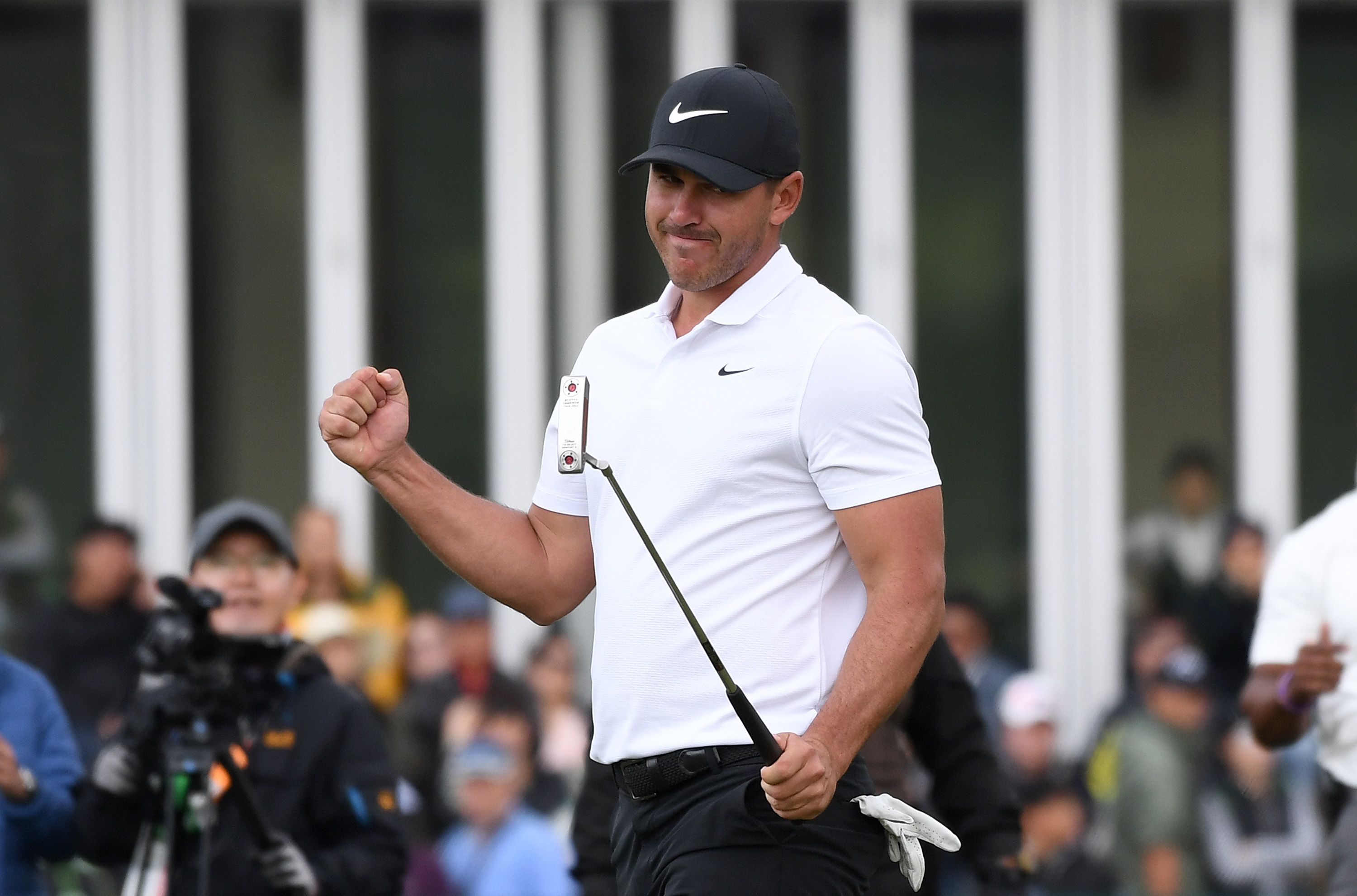 Three major wins (US Open 2017, 2018; PGA Championship 2018). 