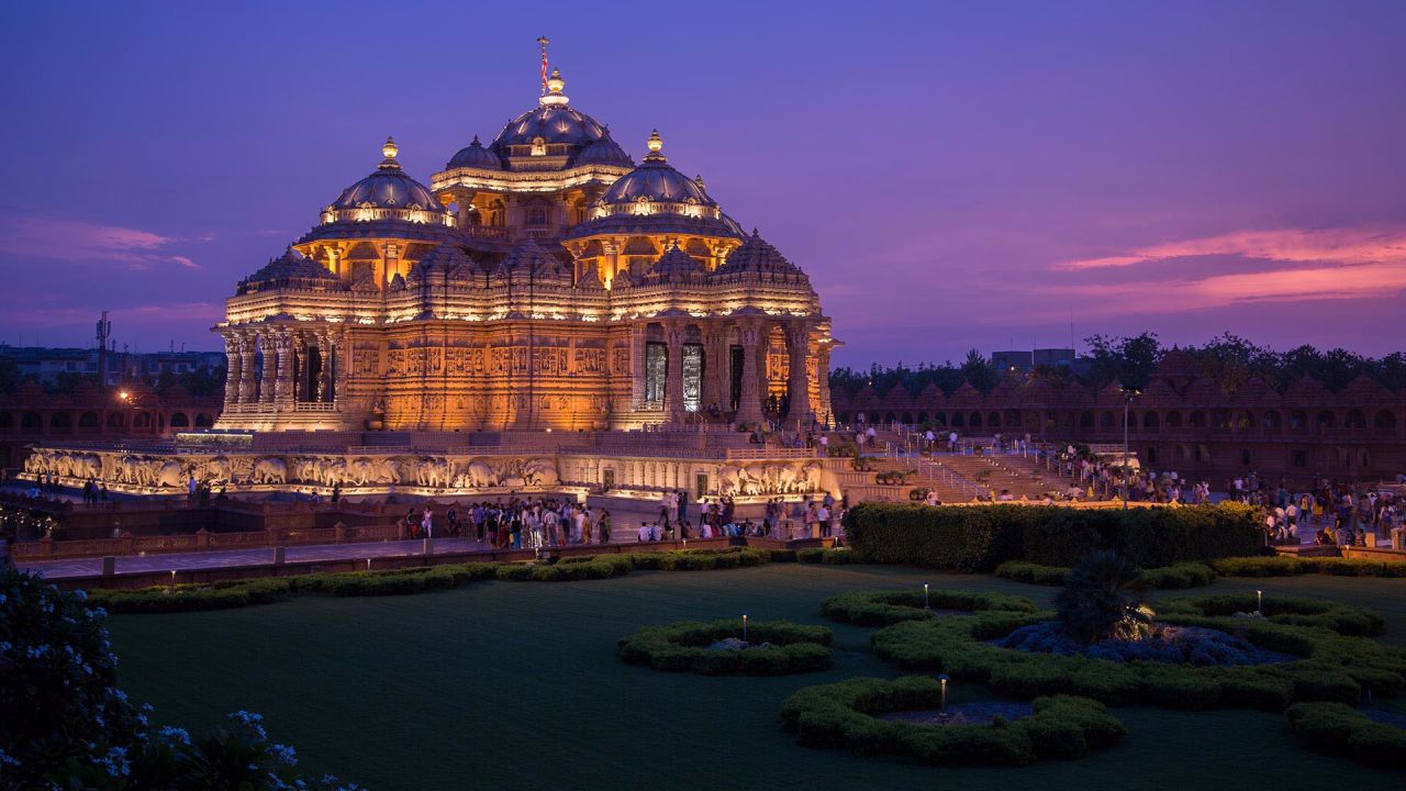 Swaminarayan Akshardham built from intricately carved sandstone and marble 