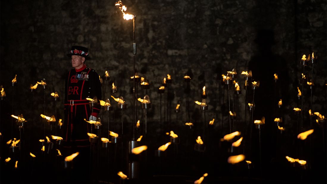 <strong>Yeoman warders: </strong>These traditional guardians of the Tower are also known as Beefeaters.