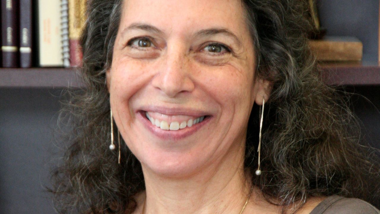 Margot Saunders