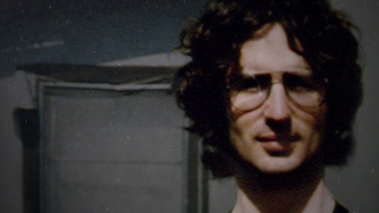 hirh waco episode clip 1_00010709.jpg