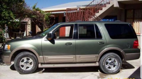 A witness said Hania was forced into a green Ford Expedition like this one.