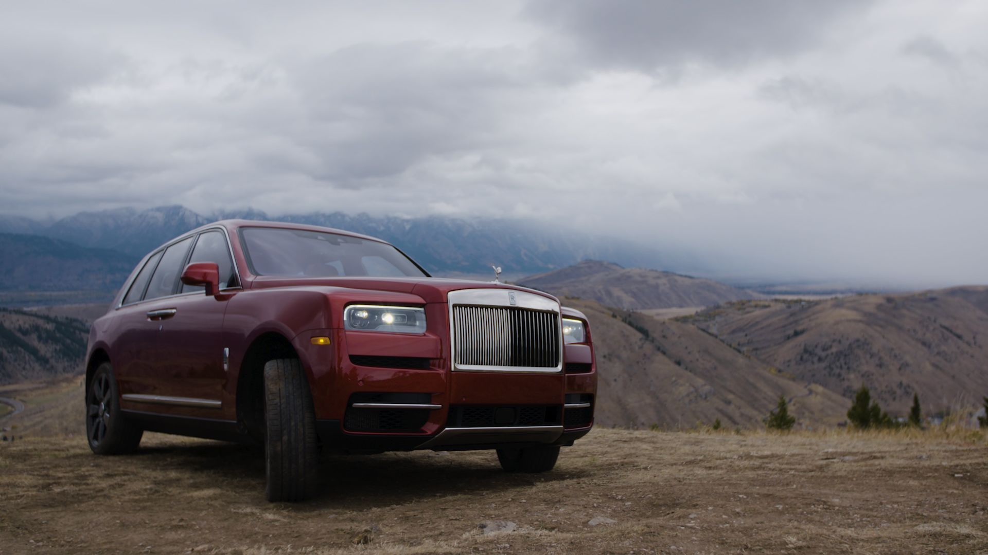 The Rolls-Royce Cullinan SUV Is Massive—and Will Not Be Ignored - WSJ