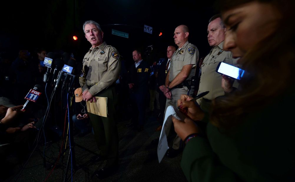 Ventura County Sheriff Geoff Dean briefs reporters on the deadly shooting.