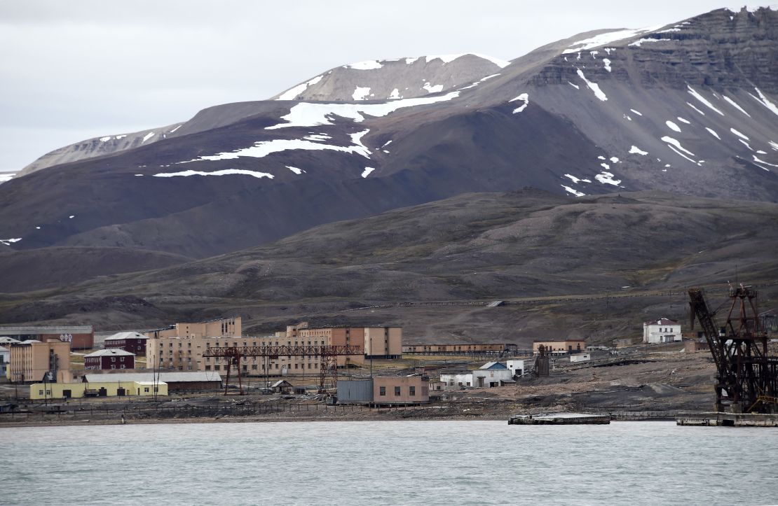 A view of Pyramiden.