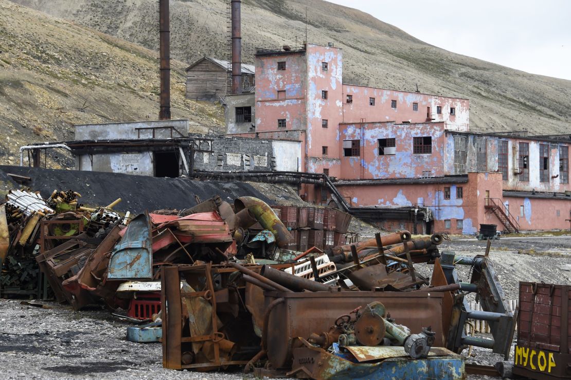 Scrap metal and buildings in the abandoned Russian mining settlement of Pyramiden.