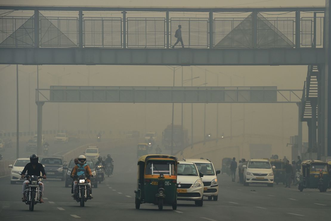 Seven of the world's top 10 cities with the worst air pollution are in India. New Delhi, the country's capital, suffers from a toxic smog problem. 