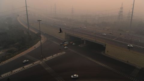 Delhi residents woke up to find the city under a thick layer of toxic pollution Thursday morning. 