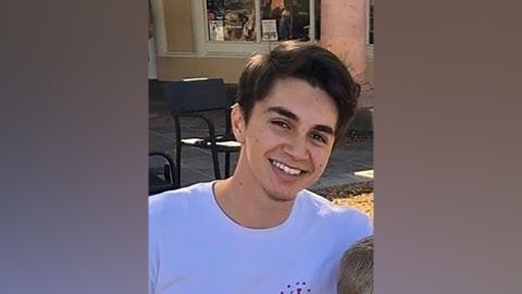 01 thousand oaks victim Mark Meza, Jr