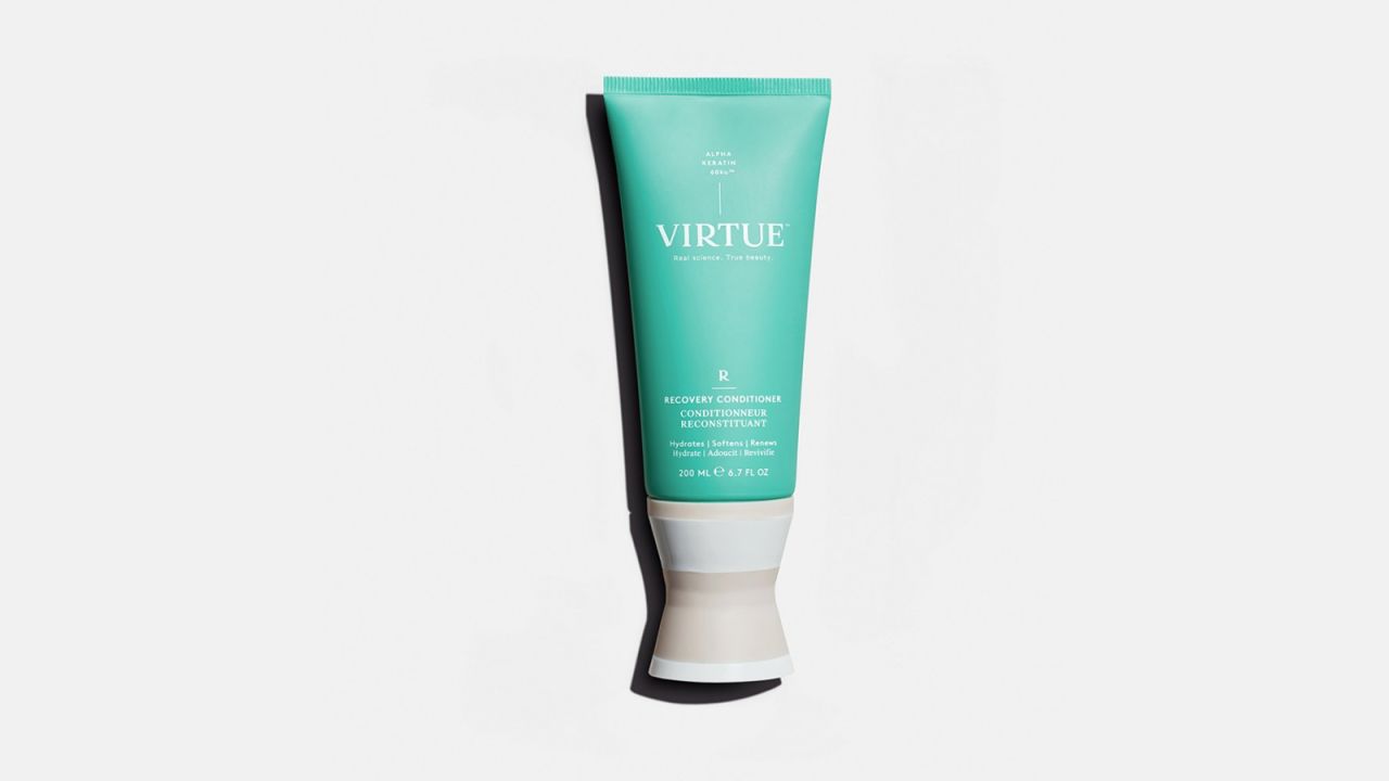 <strong>Beauty and skin care Christmas gift ideas: Virtue Recovery Conditioner ($15; </strong><a href="https://click.linksynergy.com/deeplink?id=Fr/49/7rhGg&mid=43420&u1=1218xmas&murl=https%3A%2F%2Fbluemercury.com%2Fproducts%2Fvirtue-recovery-conditioner" target="_blank"><strong>bluemercury.com</strong></a><strong>)</strong>