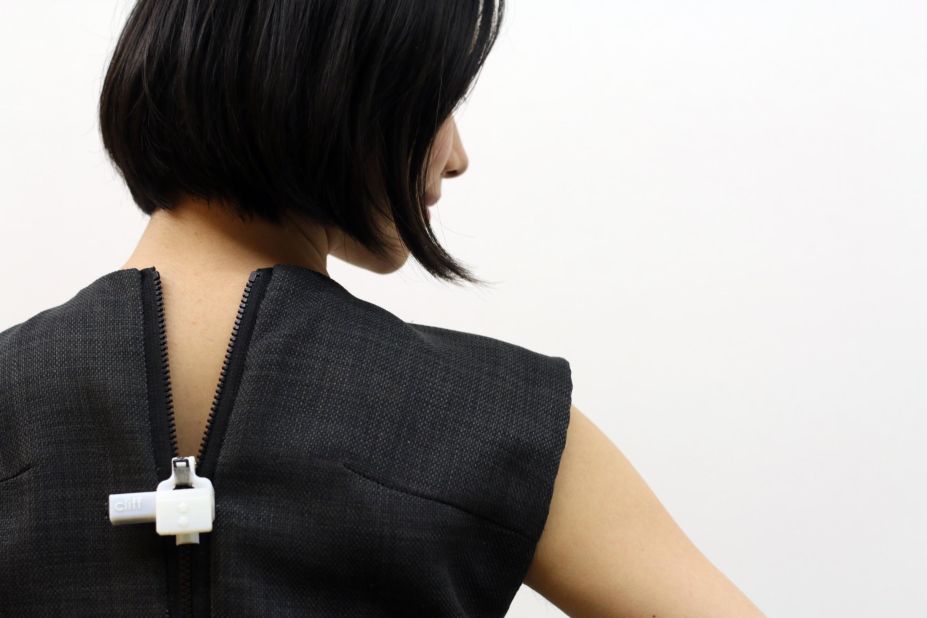 An automated zipper might seem trivial, but not if you have Parkinson's disease. Eindhoven University of Technology students pitched their gadget as a solution for anyone who has difficulty putting on certain clothes -- from the elderly to women who love that dress but hate its unreachable back zipper.