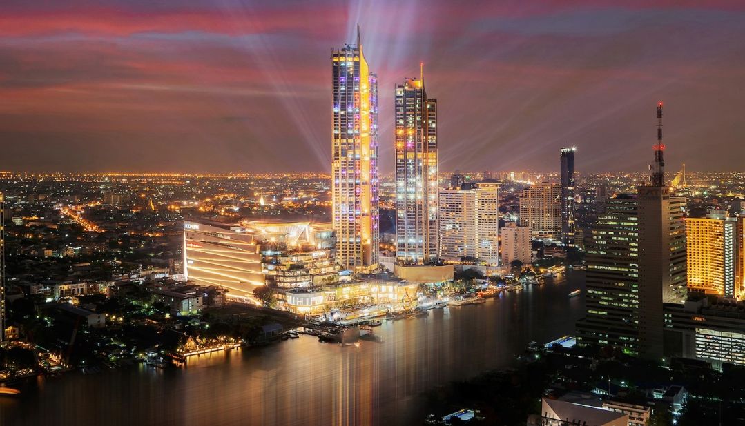 <strong>Iconsiam: </strong>Built at a cost of US$1.65 billion, Bangkok's Iconsiam is a 750,000 square meter riverside complex made up of retail, dining, entertainment and residential spaces.  