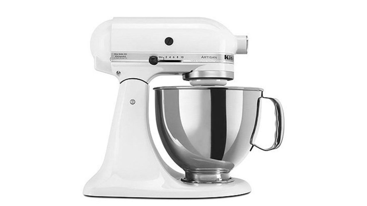 <strong>Christmas gift ideas for foodies: KitchenAid Artisan Series 5 Quart Stand Mixer ($279.99; </strong><a href="https://amzn.to/2OBN4xC" target="_blank" target="_blank"><strong>amazon.com</strong></a><strong>) </strong><br />