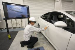 01 Toyota HoloLens 111318