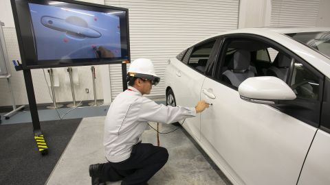 01 Toyota HoloLens 111318