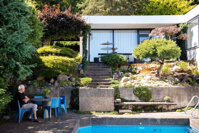 Dieter Rams is his back garden, which he does not call a "Japanese garden," but rather "Japanese-inspired."