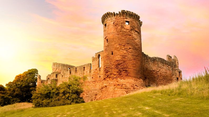 <strong>Bothwell Castle (South Lanarkshire, Scotland) before:</strong> Have you ever wondered what the UK's many abandoned castles looked like back in the Middle Ages? Click through the gallery to find out.
