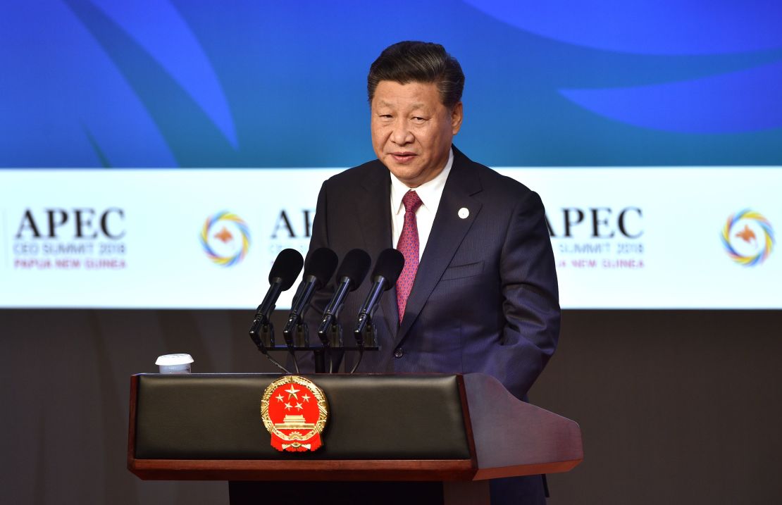 Chinese President Xi Jinping makes his keynote speech for the APEC Summit summit in Port Moresby on November 17, 2018. 